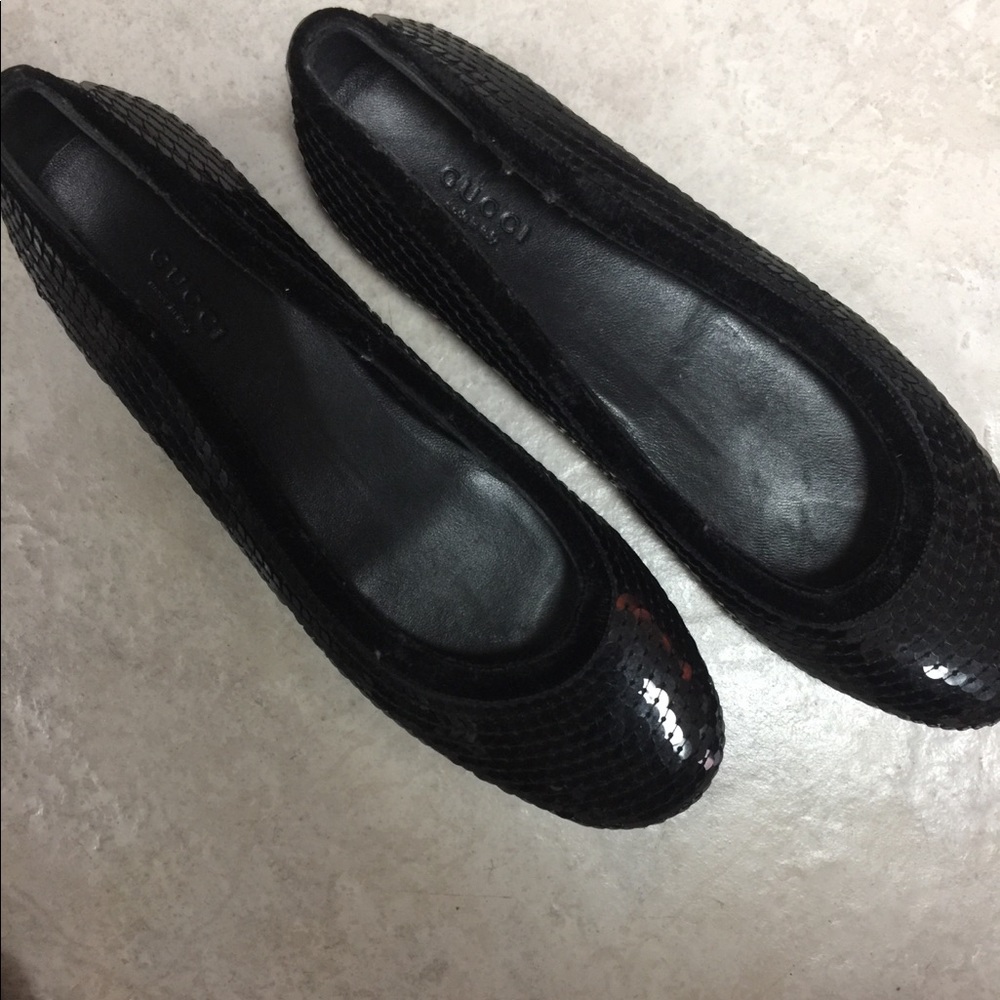 Gucci Flats Size 8